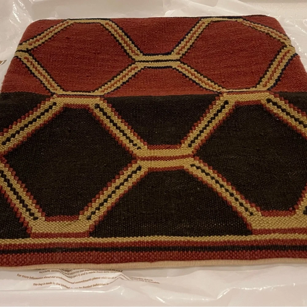 NWT Pottery Barn Vintage NZ Wool Kindu Kilim Pillow Cover- 2007, 18” #2